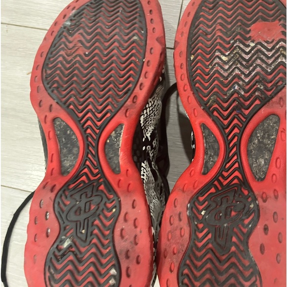 Nike Air Foamposite One Albino Snakeskin - Picture 7 of 8